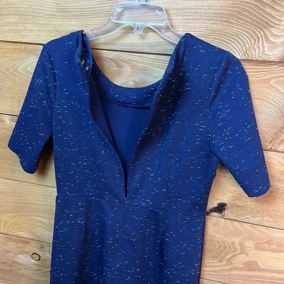 WOMENS SIZE 6 MADEWELL DRESS PLEATED IN FRONT DARK BLUE MIDI‎ - Picture 3 of 8